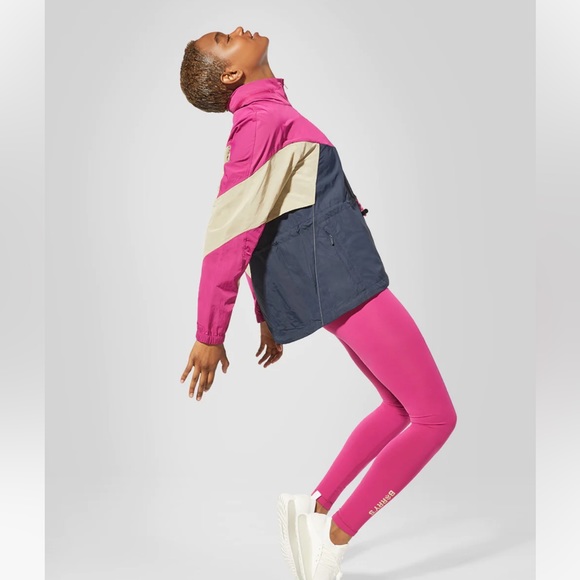 Lululemon Anorak Jacket - Ripened Raspberry / Cafe Au Lait / True Navy - Picture 9 of 9